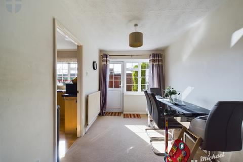 3 bedroom end of terrace house to rent - Heather Walk, Aylesbury, Buckinghamshire