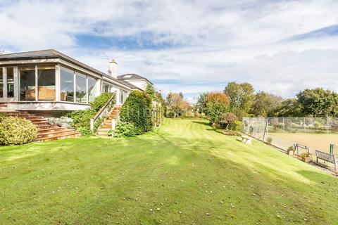 3 bedroom detached house to rent, La Vieille Charriere, Trinity, Jersey. JE3 5AT