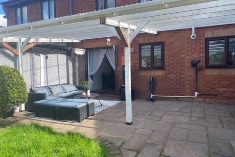 24 Carnforth Avenue, Liverpool, L32 8XE