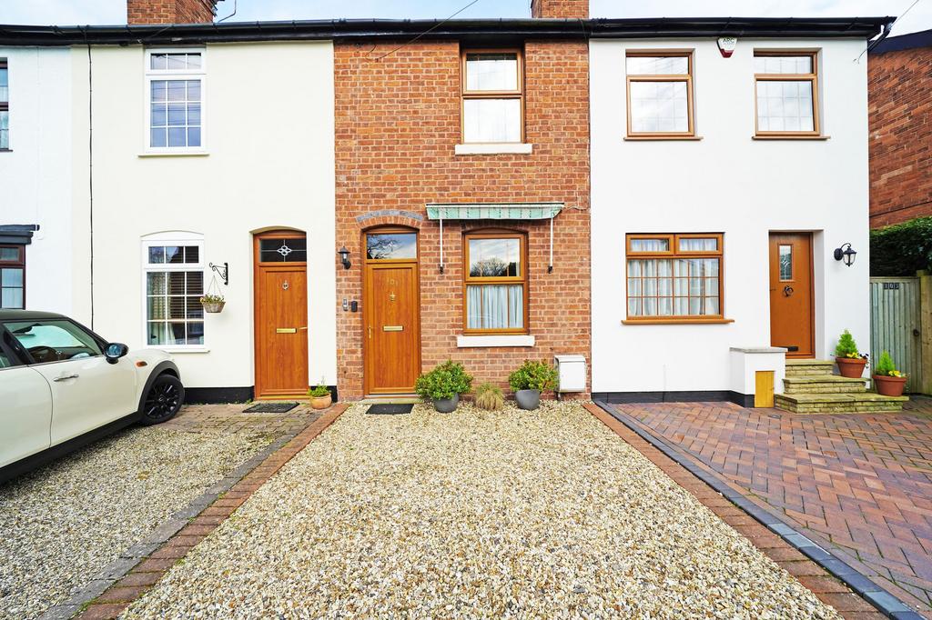 Lodge Road, Knowle, B93 2 bed terraced house for sale £330,000