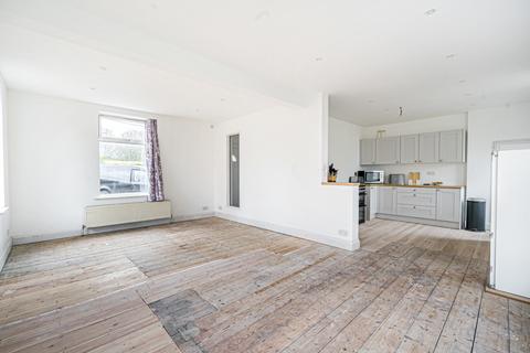 3 bedroom end of terrace house for sale - Salisbury Road, Totton, Southampton, Hampshire, SO40