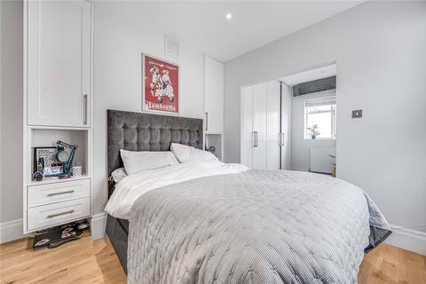 114b Townmead Road, London, SW6 2SR