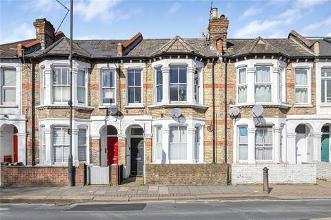 114b Townmead Road, London, SW6 2SR