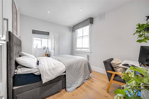 114b Townmead Road, London, SW6 2SR
