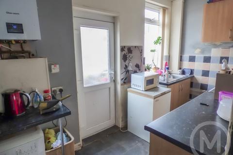 2 bedroom end of terrace house for sale, Wall Street, Blackpool, Lancashire