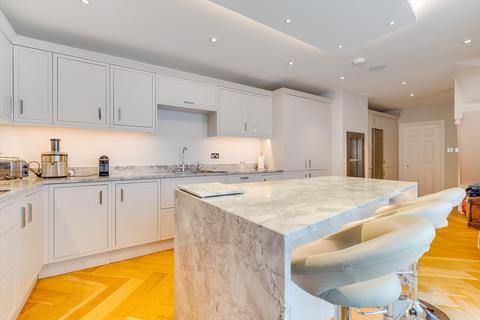 5 bedroom end of terrace house for sale - Crescent Grove, London, SW4