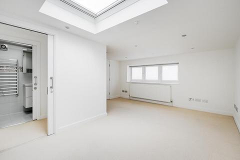 5 bedroom terraced house to rent, Meadowbank, Primrose Hill, NW3