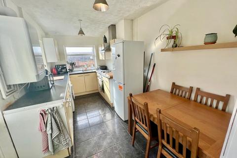 2 bedroom terraced house for sale - Hafton Road, Salford, M7