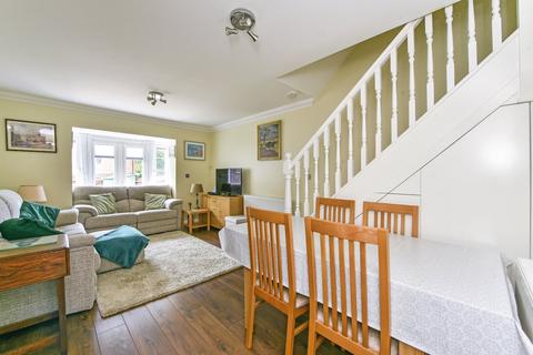 2 bedroom end of terrace house for sale, Belmont Drive, Four Marks, Alton, Hampshire