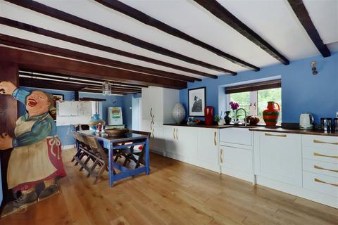 4 bedroom detached house for sale, Whitney-On-Wye, Herefordshire, HR3 6EU