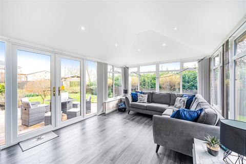 4 bedroom detached house for sale, Hawthorne House, Church Croft, Lofthouse, Wakefield, West Yorkshire