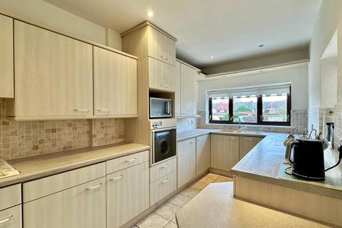 3 bedroom end of terrace house for sale, Armscott Road, Coventry, CV2 3AR