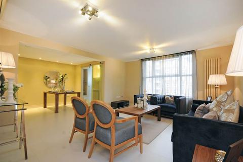 3 bedroom apartment to rent, St Johns Wood NW8