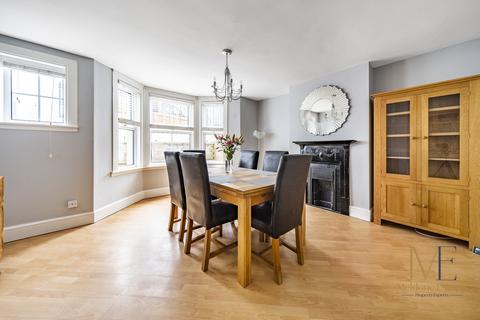 4 bedroom end of terrace house for sale, Broadstairs CT10