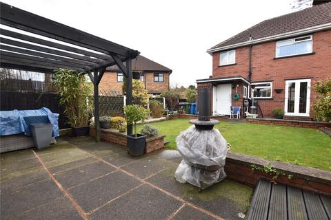 4 Bourne Road, Shaw, Oldham, OL2 7XN