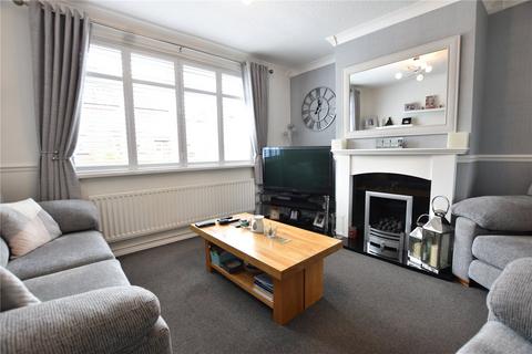 4 Bourne Road, Shaw, Oldham, OL2 7XN
