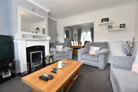 4 Bourne Road, Shaw, Oldham, OL2 7XN