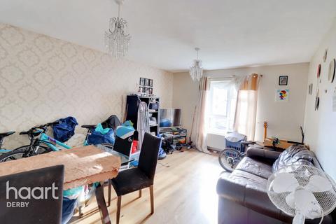 3 bedroom flat for sale, Upper Boundary Road, Normanton