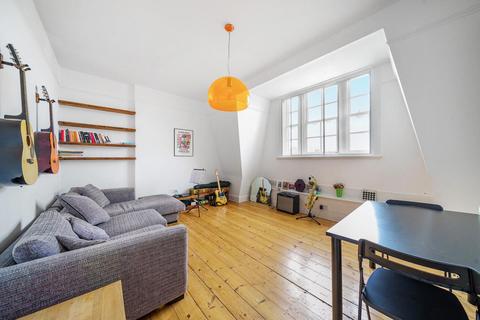 2 bedroom flat for sale, Milkwood Road, Herne Hill