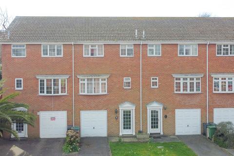 3 bedroom terraced house for sale, Southfields Road, Eastbourne, BN21 1BU