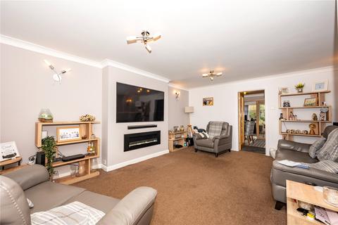4 bedroom detached house for sale - Keele Close, Church Hill North, Redditch, Worcestershire, B98
