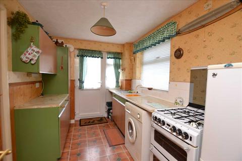 4 Sharpington Close, Chelmsford, CM2 8YH