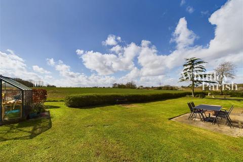 3 bedroom detached bungalow for sale, Wickham Road, Thwaite