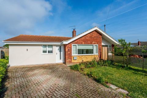 3 bedroom detached bungalow for sale, Meadow Rise, Hemsby, NR29