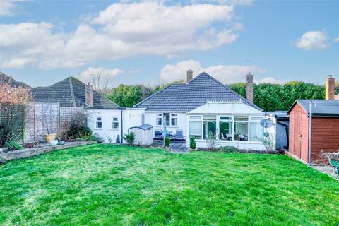 2 bedroom detached bungalow for sale, Warwick Avenue, Aston Fields, Bromsgrove, B60 2AR