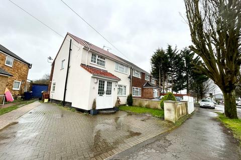 4 bedroom semi-detached house to rent - 4 Bedroom House - High Wycombe