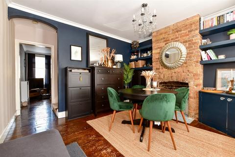 11 Bernard Road, Wallington, SM6 0TX