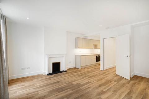 1 bedroom flat to rent - Lower Sloane Street, London