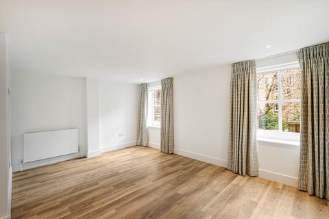 1 bedroom flat to rent, Lower Sloane Street, Chelsea SW1W