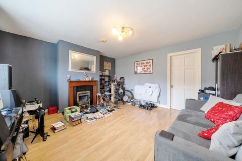 3 bedroom end of terrace house for sale - Miles Hill Avenue , Leeds LS7