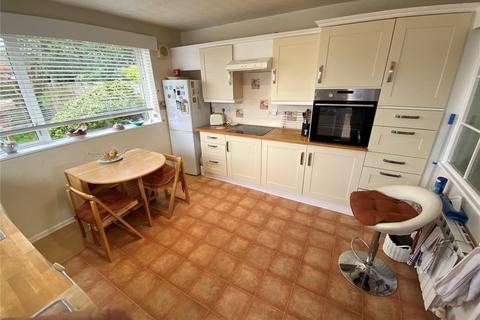 3 bedroom bungalow for sale - Weldon Avenue, Bear Cross, Bournemouth, Dorset, BH11