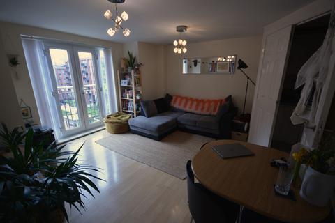 2 bedroom flat for sale, Fusion 5, Middlewood Street, M5 4LN