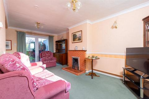 3 bedroom end of terrace house for sale - Frimley, Camberley GU16