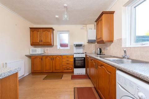 3 bedroom end of terrace house for sale - Frimley, Camberley GU16
