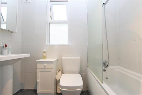 1 bedroom flat to rent - Durham Road, London, N9