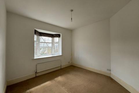 2 bedroom flat for sale, 102B Croydon Road, Penge, London, SE20 7AB