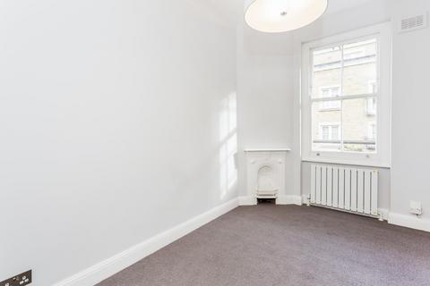 2 bedroom flat to rent - First Floor Flat, 27 Bromells Road, Clapham, London, SW4