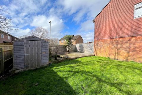 1 bedroom end of terrace house for sale - Beaulieu Close, New Milton, Hampshire. BH25 5UX
