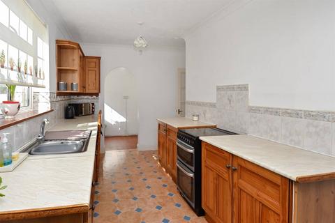 12 Pier Avenue, Whitstable, CT5 2HQ