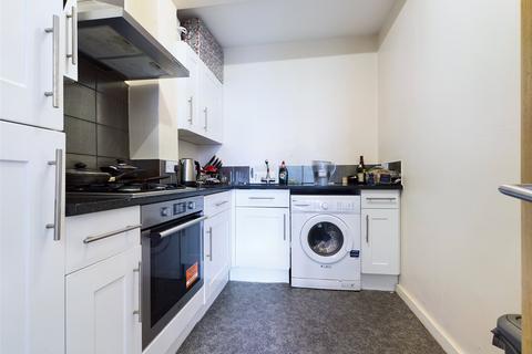 2 bedroom apartment to rent - Windlesham Gardens, Brighton, BN1