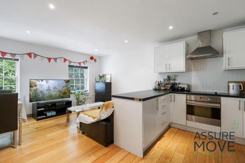 2 bedroom apartment to rent - 54 Cavell Street, London, E1