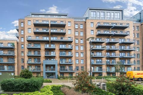 2 bedroom flat for sale, Beaufort Square London NW9