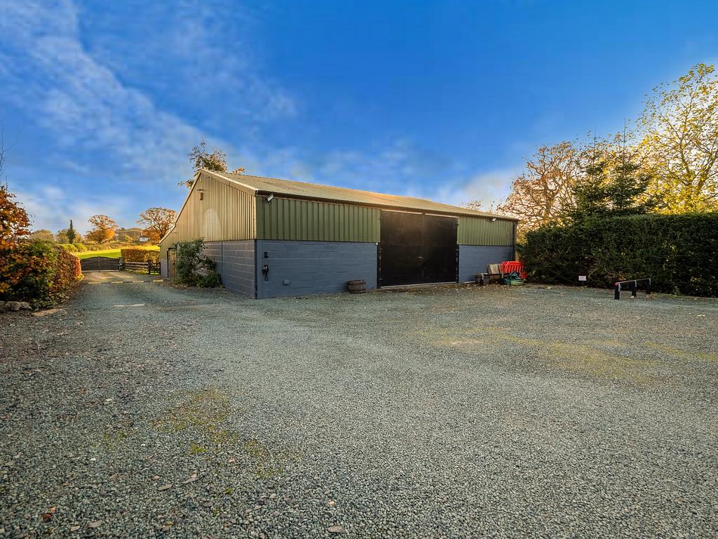 Barn