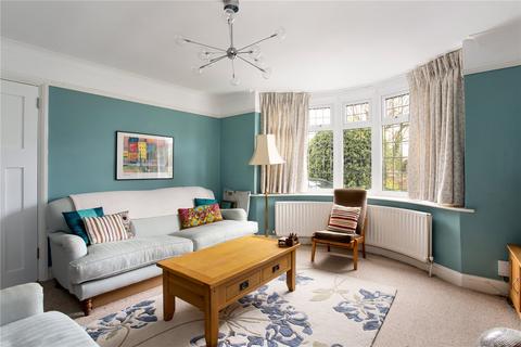 4 bedroom semi-detached house for sale - Carisbrooke Road, Harpenden, Hertfordshire, AL5