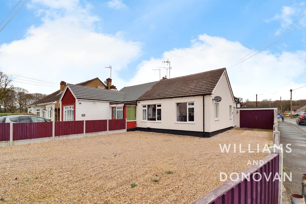 Lewes Way, Thundersley 2 bed semidetached bungalow for sale £350,000