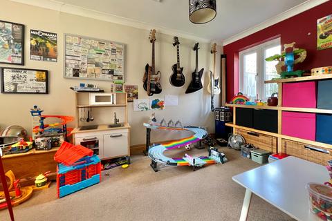 16 Oldenburg, Whiteley, Fareham, PO15 7EJ